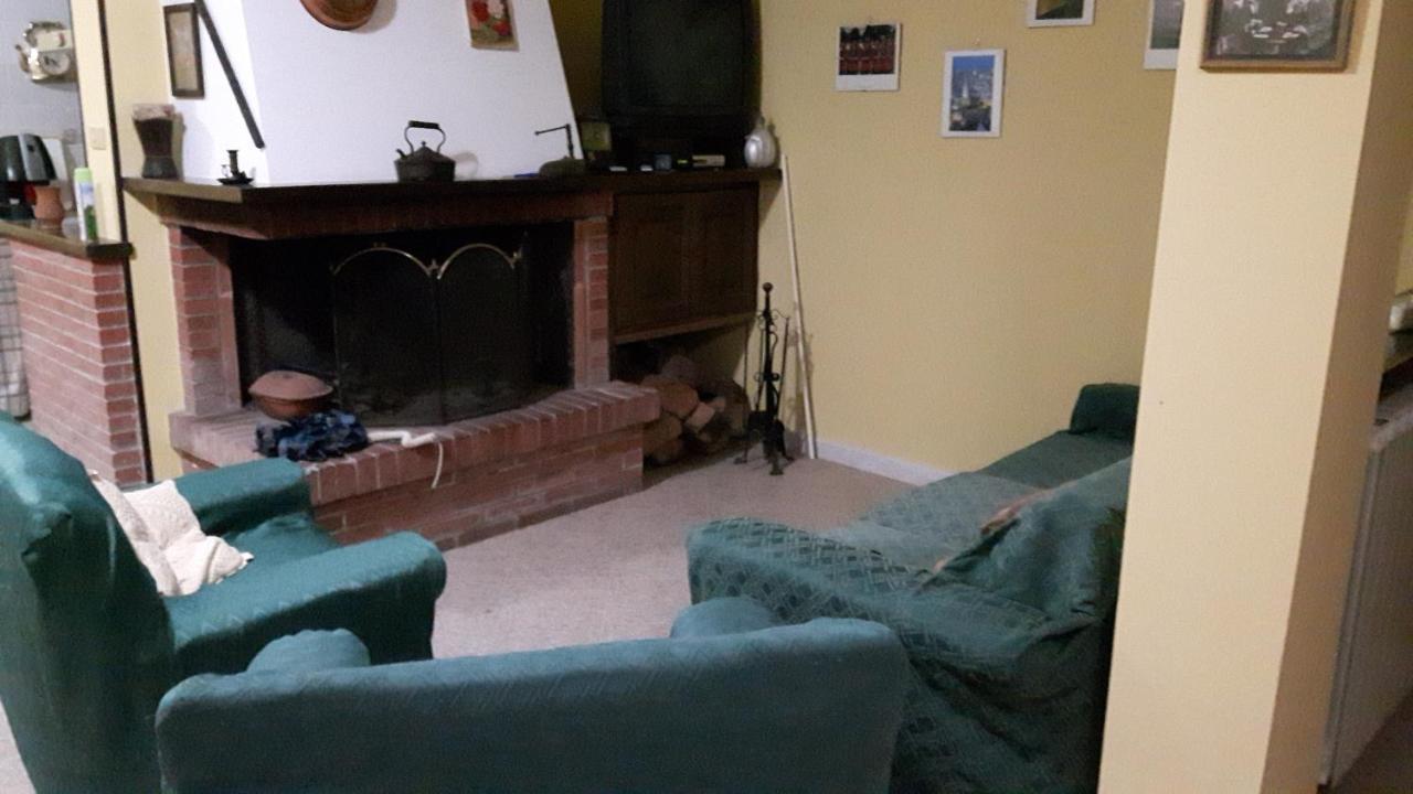 B&B La Villetta Rossa Anzio Exteriör bild