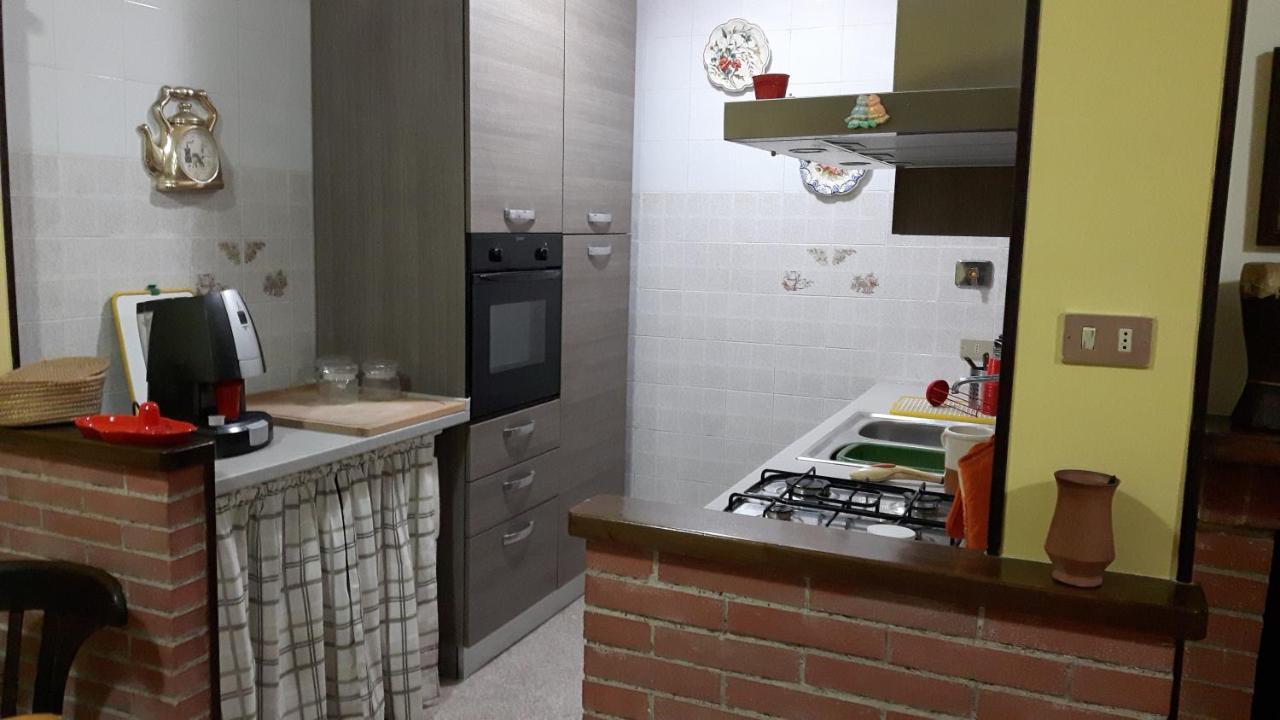 B&B La Villetta Rossa Anzio Exteriör bild
